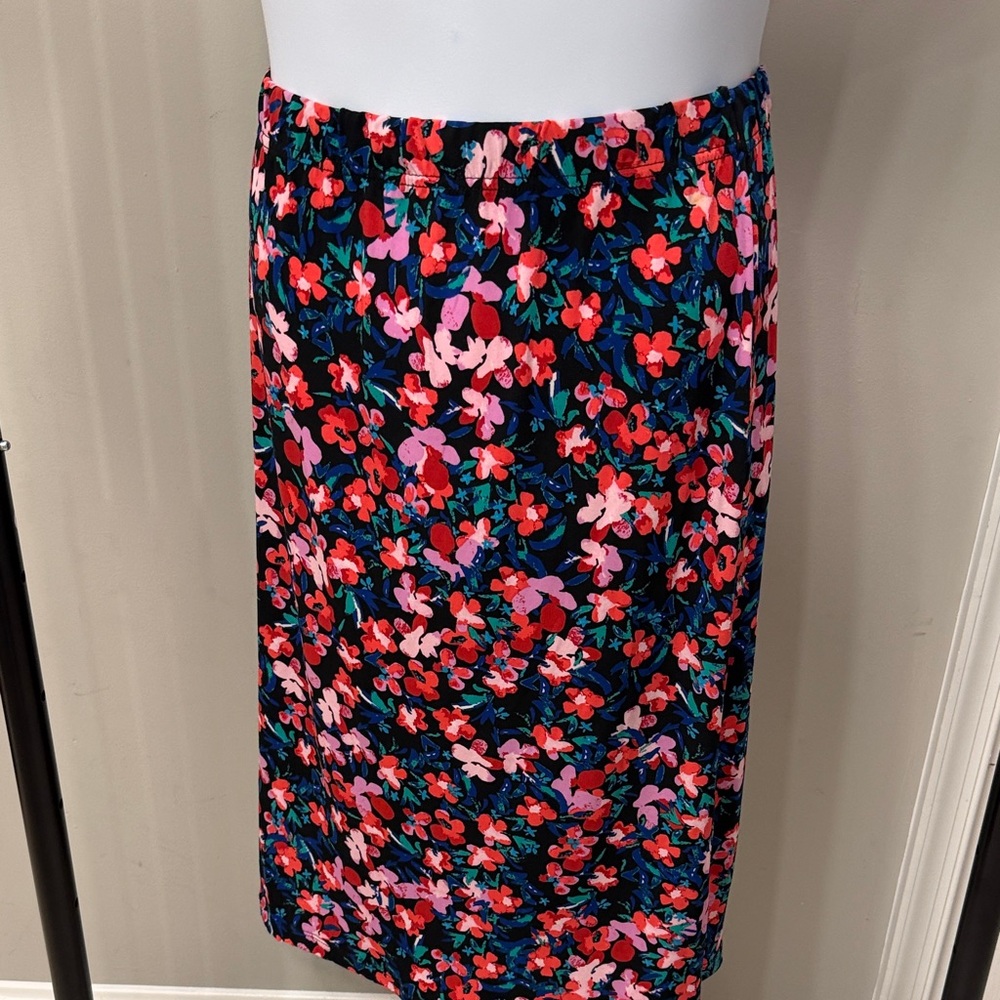 Simply Emma Floral Pencil Skirt - Red and Blue
